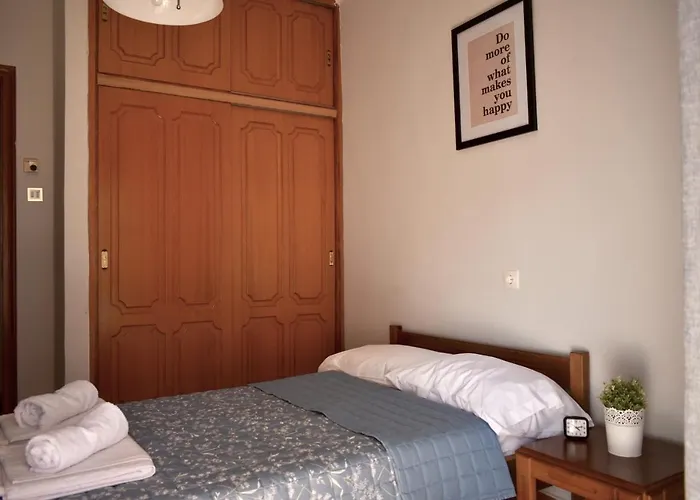 κεντρικό και ευρύχωρο οροφοδιαμέρισμα * 卡斯托里亚