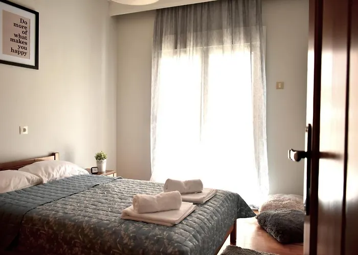 κεντρικό και ευρύχωρο οροφοδιαμέρισμα